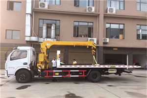 望谟附近汽车轮胎更换