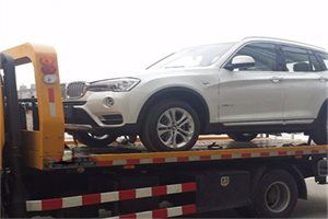 望谟拖车24小时服务电话